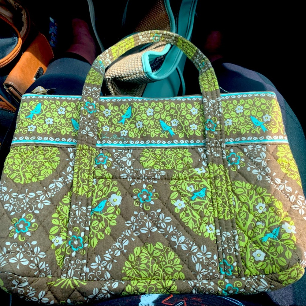 Vera Bradley multi-colored pocketbook